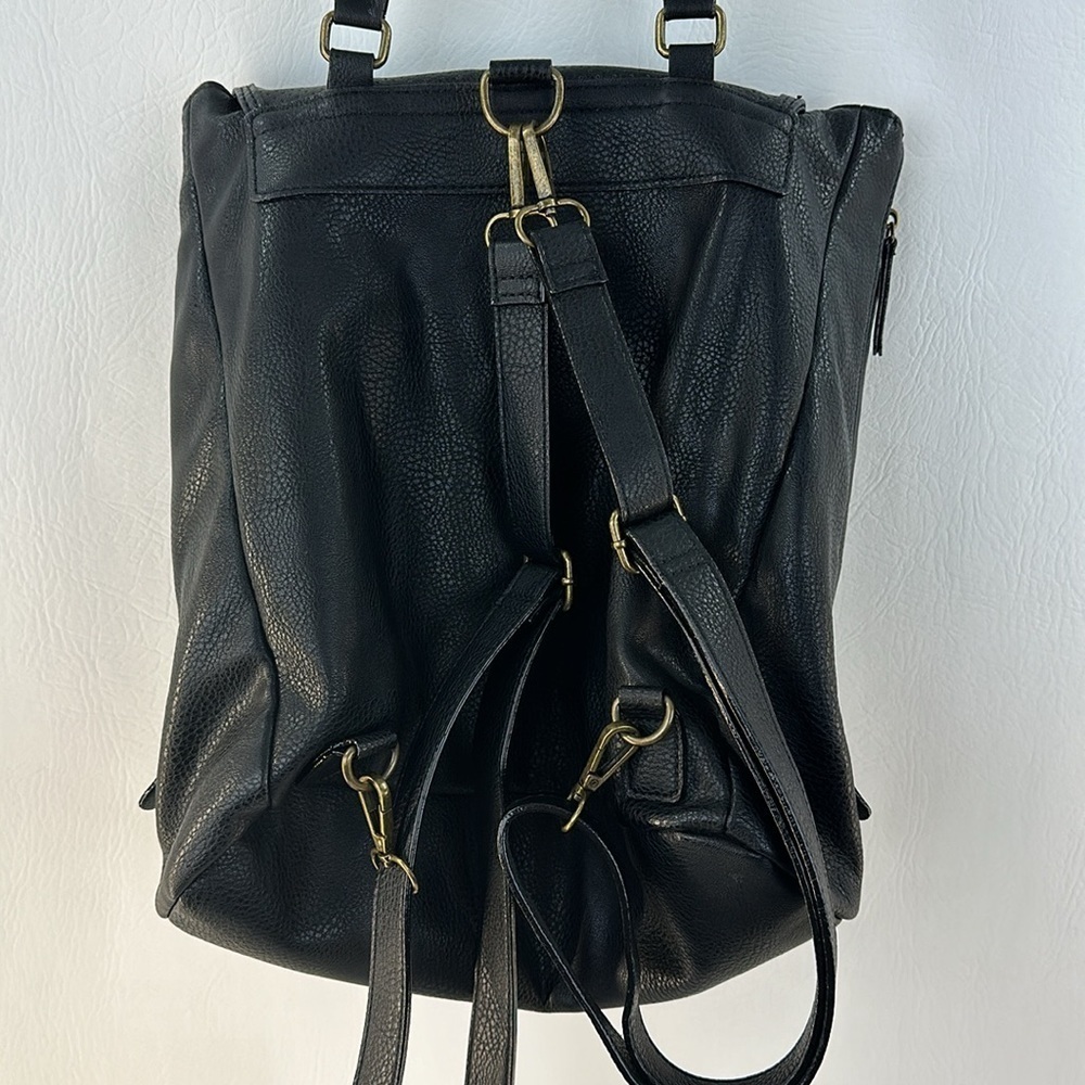 Gianni Bini Drawstring Faux Pebbled Leather Backpack - Picture 5 of 10